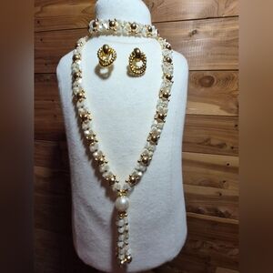 Vintage Gold and White Necklace Set
